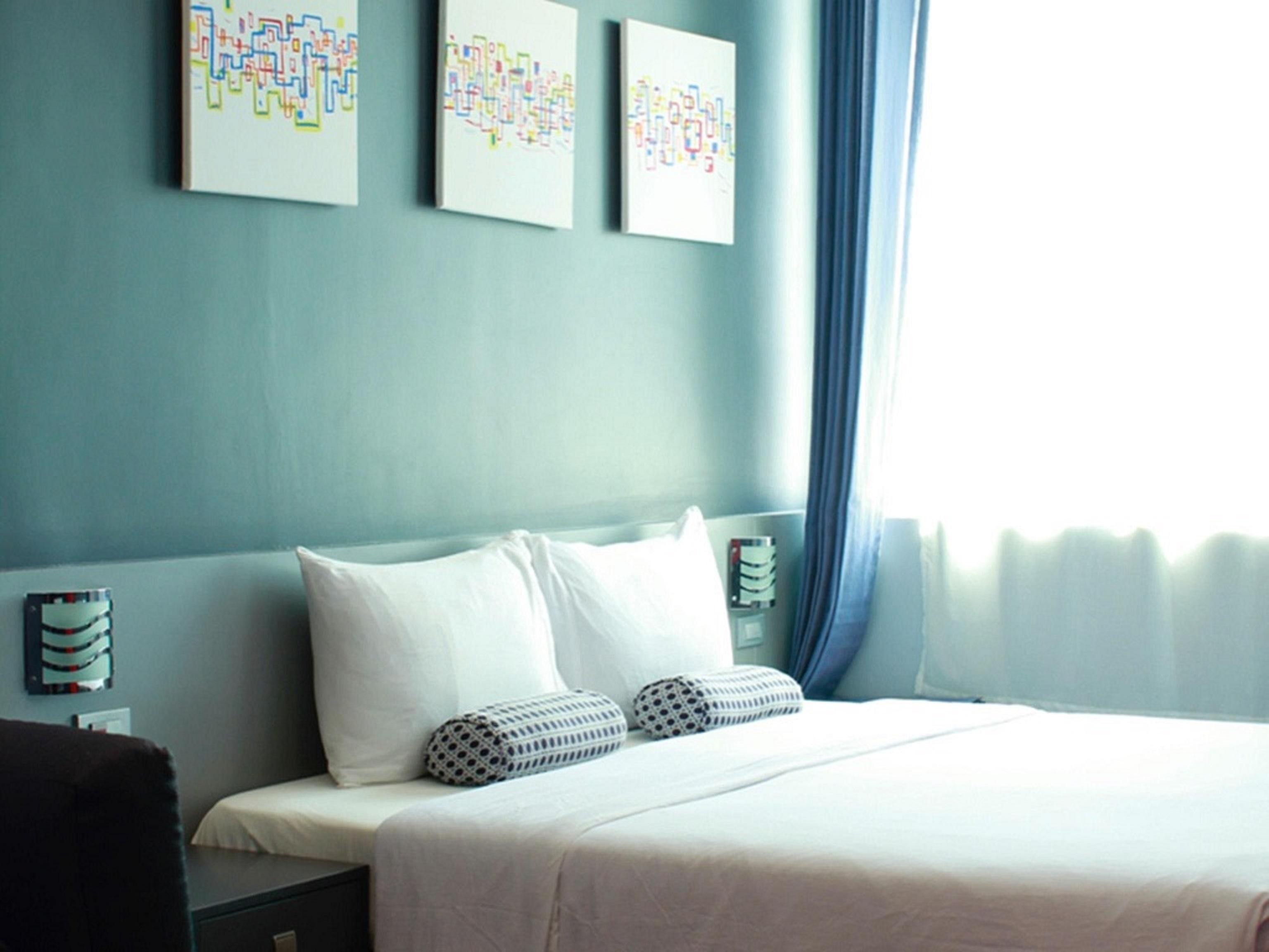 Li Nakpil Hotel Манила Екстериор снимка