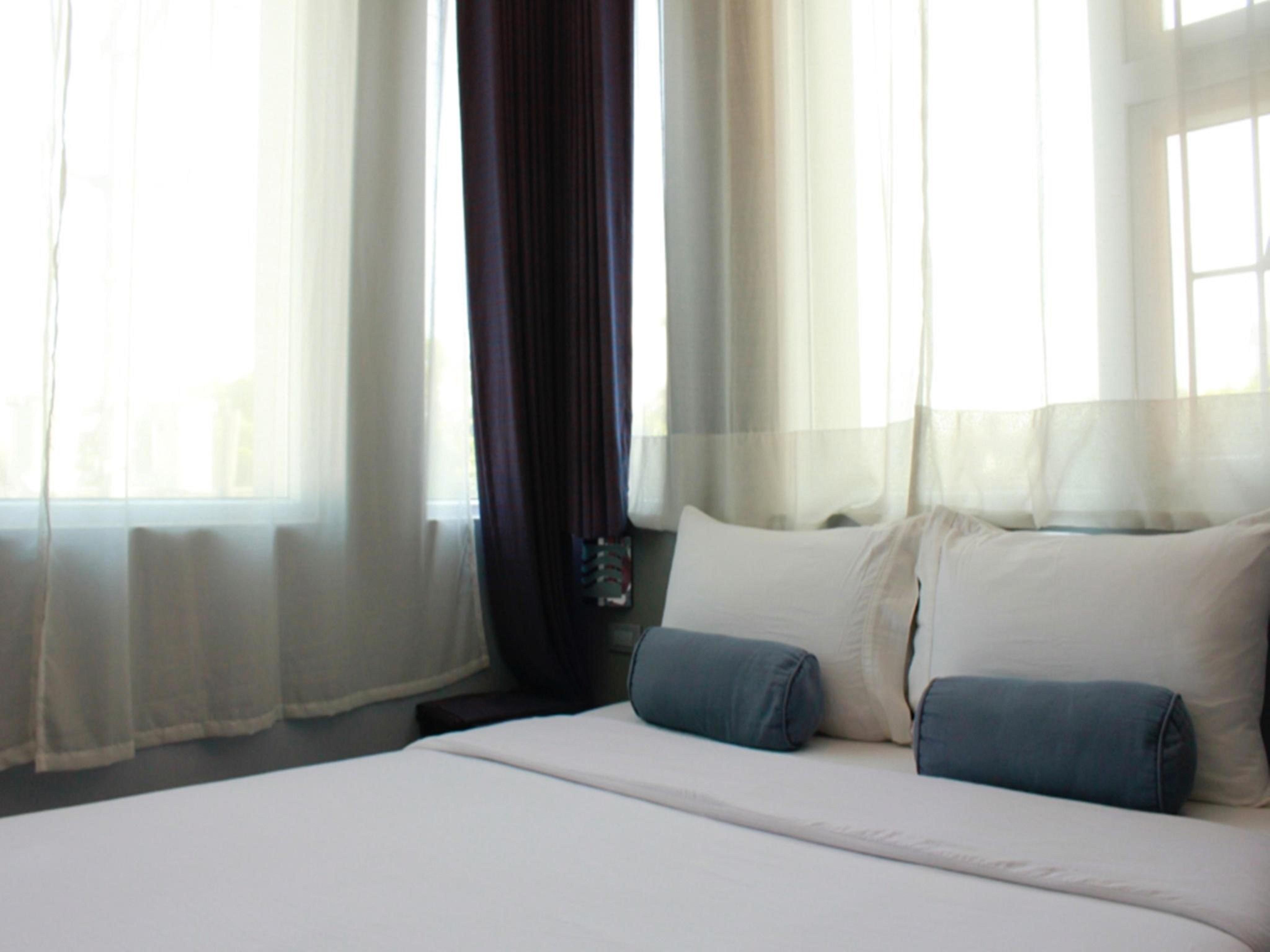 Li Nakpil Hotel Манила Екстериор снимка
