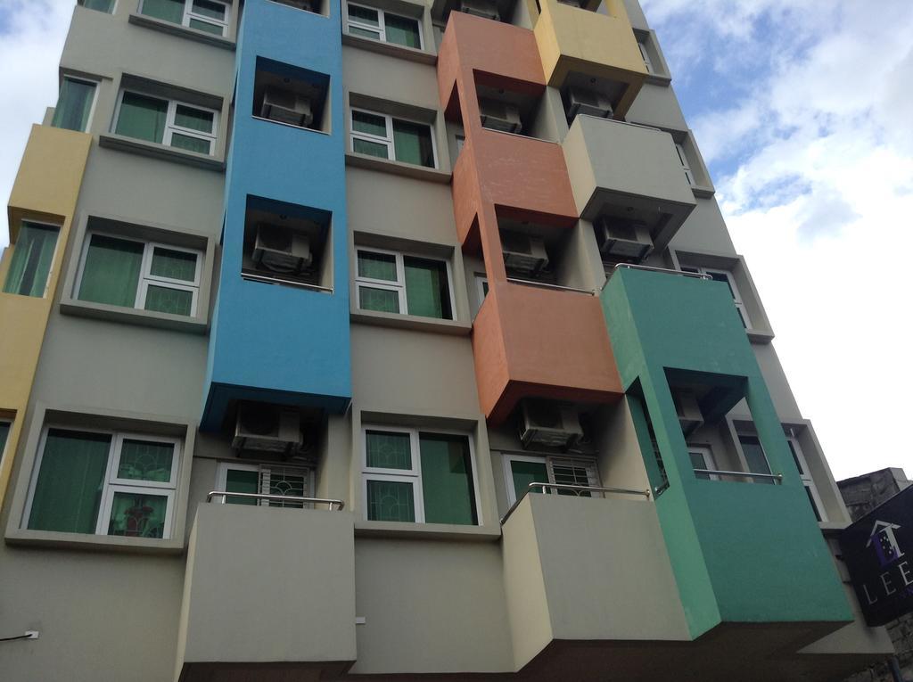Li Nakpil Hotel Манила Екстериор снимка